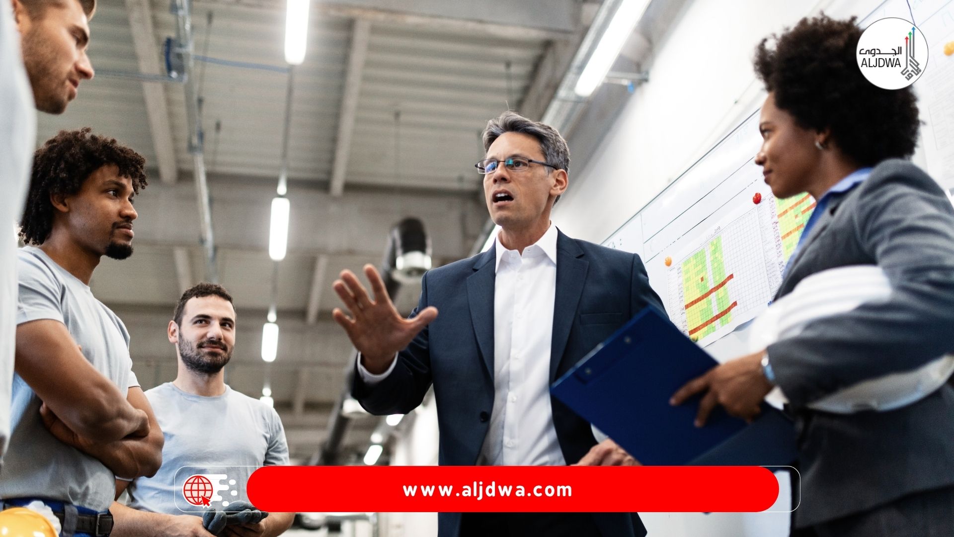 رحلات الابتكار: كيف تحوّل الزيارات الميدانية للمسرّعات والمصانع إلى فرص أعمال